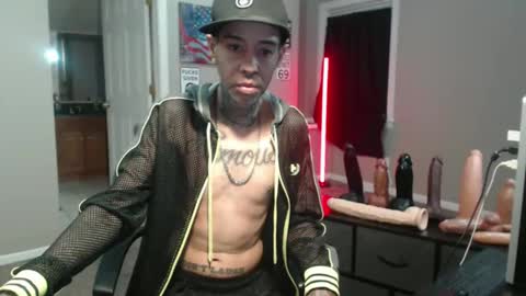 Snapshot of michigan9000 chatting on 11.17.25 michigan9000 online show from 11.17.25