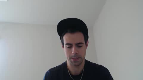 Snapshot of michmark23 chatting on 04.19.26 michmark23 online show from 04.19.26