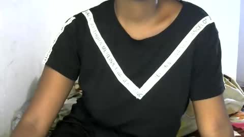 michou61 online show from 11.01.25