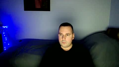 micic3 online show from 01.01.25