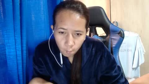 Snapshot of miculohot chatting on 10.16.25 vanesa sexy online show from 10.16.25