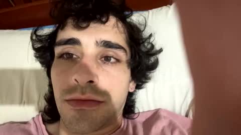 Snapshot of middletopoup chatting on 03.01.26 middletopoup online show from 03.01.26