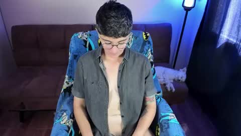 Snapshot of midnight07_ chatting on 02.26.26 Blue online show from 02.26.26