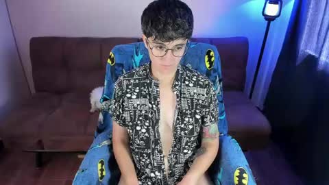 Blue online show from 03.31.26