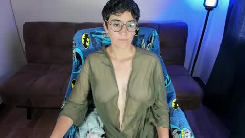 Blue online show from 04.17.26