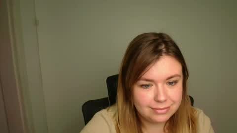 Mariana online show from 10.24.25