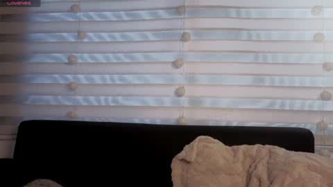 midori__san online show from 01.16.26