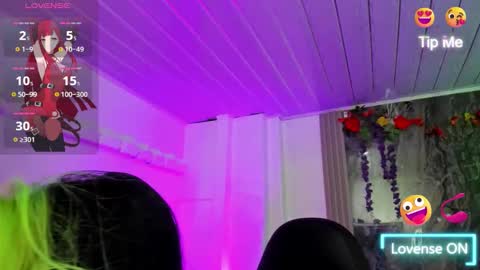 midory_ online show from 10.04.25