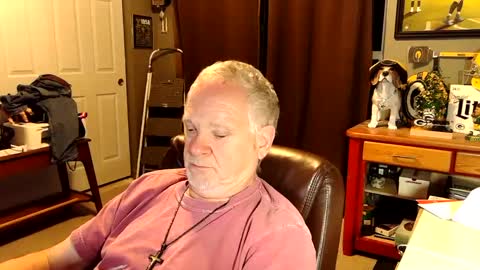 Snapshot of midwestdad09 chatting on 10.05.25 midwestdad09 online show from 10.05.25