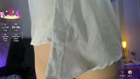 Snapshot of miel_gomez chatting on 03.11.25 miel_gomez online show from 03.11.25