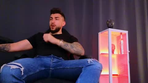 MightyAaron online show from 01.30.25