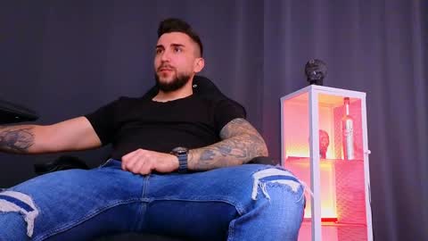 MightyAaron online show from 01.30.25