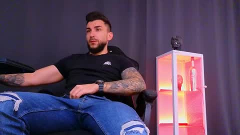 MightyAaron online show from 02.07.25