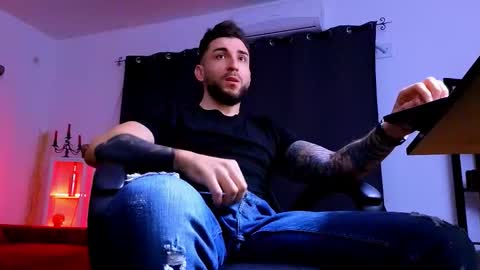 MightyAaron online show from 02.06.26