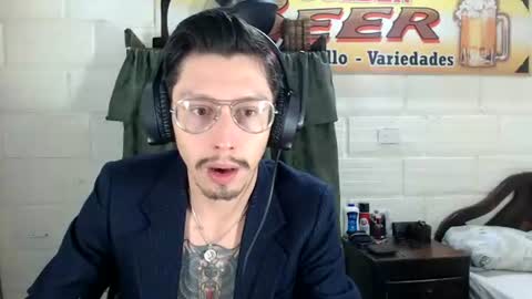 Snapshot of miguel__98 chatting on 06.15.26 Miguel Independent Model online show from 06.15.26