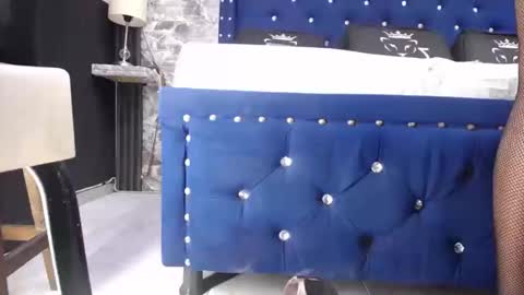 Snapshot of miha_califa chatting on 12.17.25 miha_califa online show from 12.17.25