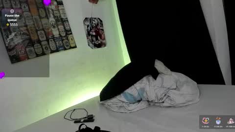 MihaAdamss online show from 11.28.25