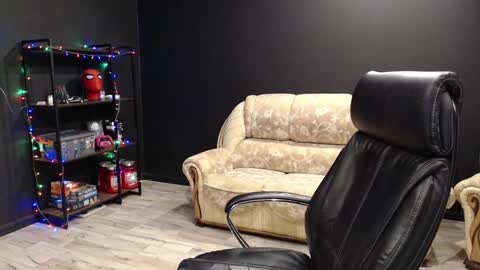 Snapshot of mihasikd chatting on 01.15.25 Misha Winchester online show from 01.15.25