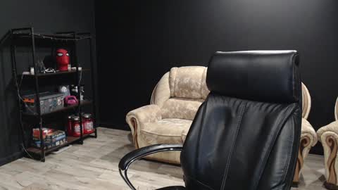 Snapshot of mihasikd chatting on 01.16.25 Misha Winchester online show from 01.16.25