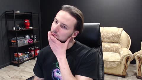 Snapshot of mihasikd chatting on 01.27.25 Misha Winchester online show from 01.27.25