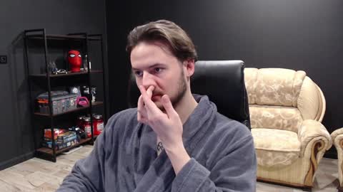 Snapshot of mihasikd chatting on 02.03.25 Misha Winchester online show from 02.03.25