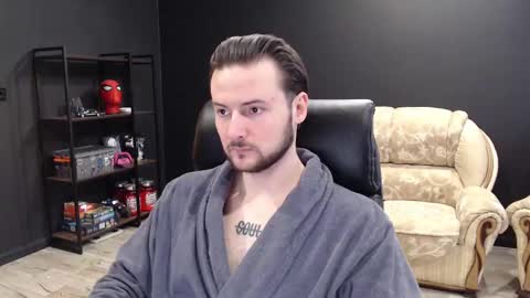 Snapshot of mihasikd chatting on 02.12.25 Misha Winchester online show from 02.12.25