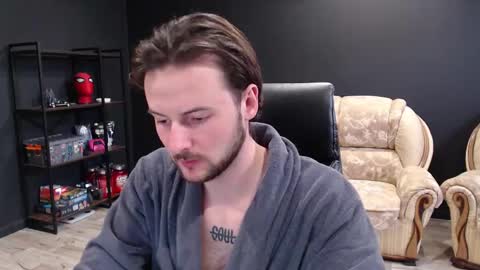 Snapshot of mihasikd chatting on 03.10.25 Misha Winchester online show from 03.10.25