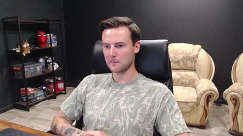 Snapshot of mihasikd chatting on 09.19.25 Misha Winchester online show from 09.19.25