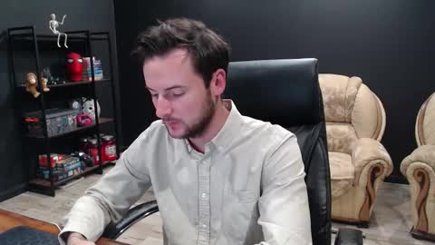 Snapshot of mihasikd chatting on 10.05.25 Misha Winchester online show from 10.05.25