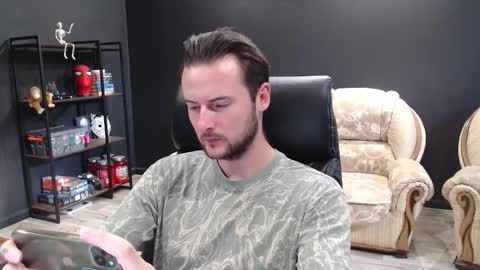 Snapshot of mihasikd chatting on 10.07.25 Misha Winchester online show from 10.07.25