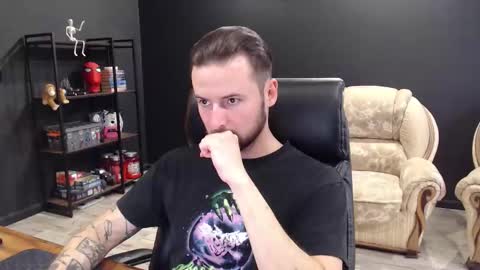 Snapshot of mihasikd chatting on 10.16.25 Misha Winchester online show from 10.16.25