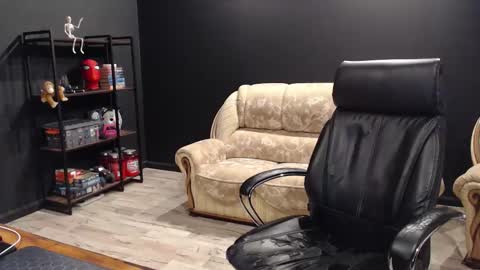 Snapshot of mihasikd chatting on 10.22.25 Misha Winchester online show from 10.22.25