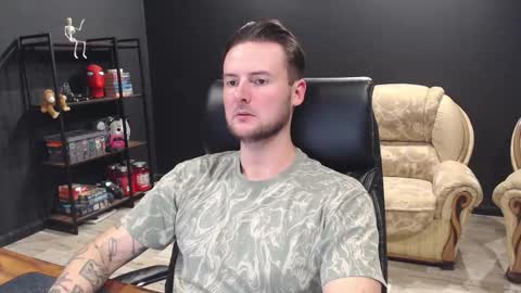 Snapshot of mihasikd chatting on 10.29.25 Misha Winchester online show from 10.29.25