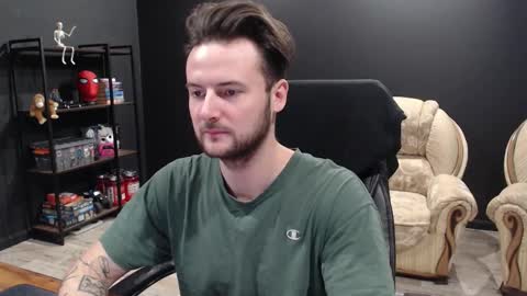 Misha Winchester online show from 11.29.25