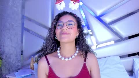 Snapshot of miia02 chatting on 12.24.24 MIA 3 online show from 12.24.24