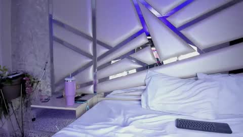 Snapshot of miia02 chatting on 02.28.25 MIA 3 online show from 02.28.25