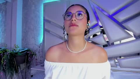 Snapshot of miia02 chatting on 02.28.25 MIA 3 online show from 02.28.25