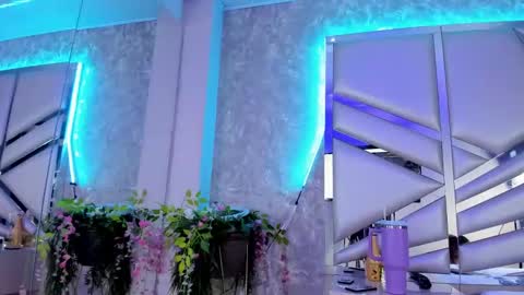 Snapshot of miia02 chatting on 03.09.25 MIA 3 online show from 03.09.25