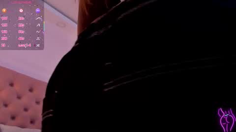 Miia Schwarz  online show from 09.20.25