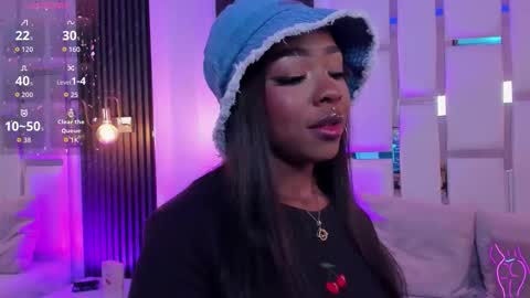 Snapshot of miia_schwarz chatting on 10.23.25 Miia Schwarz online show from 10.23.25