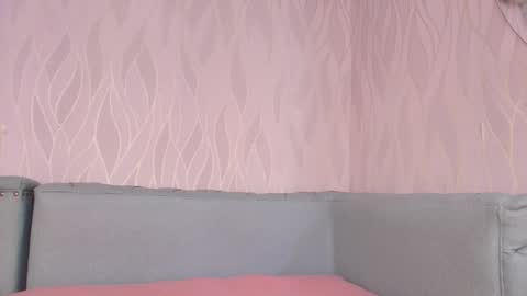 Snapshot of miia_scoott_ chatting on 09.30.25 miia scoott online show from 09.30.25