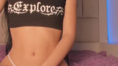 Snapshot of miia_spencer chatting on 02.03.26 Mia online show from 02.03.26