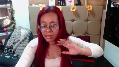 miia online show from 10.10.25