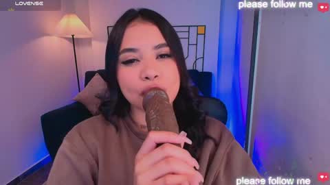 Snapshot of miiaa7_ chatting on 04.20.26 Ma is my name I invite you to check out my wish list for my birthday online show from 04.20.26