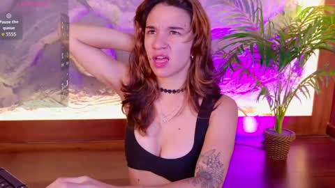  CALL ME MIA  online show from 06.02.26