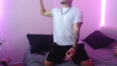 Snapshot of miialiiam0 chatting on 12.29.24 Mia and Liam online show from 12.29.24