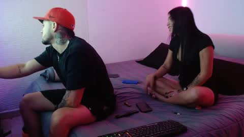 Snapshot of miialiiam0 chatting on 01.02.25 Mia and Liam online show from 01.02.25