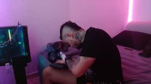 Snapshot of miialiiam0 chatting on 01.11.25 Mia and Liam online show from 01.11.25