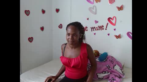 miiavelet online show from 11.10.25