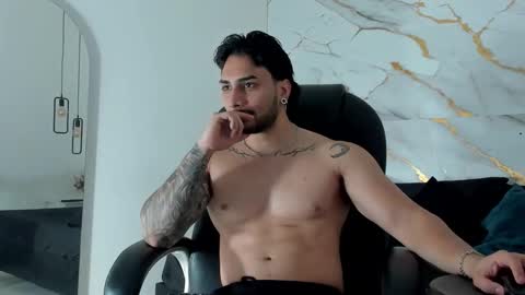 Snapshot of miike_stone1 chatting on 10.29.25 Daniel online show from 10.29.25